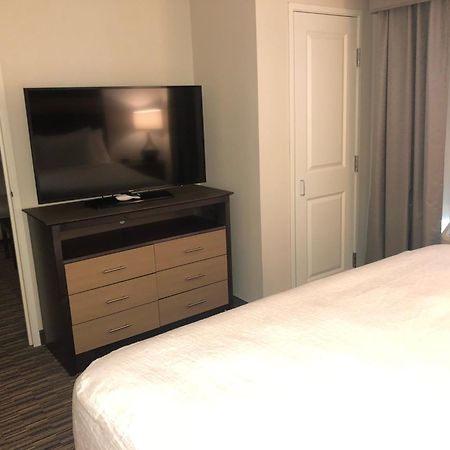 Grandstay Hotel & Suites Rock Valley Quarto foto