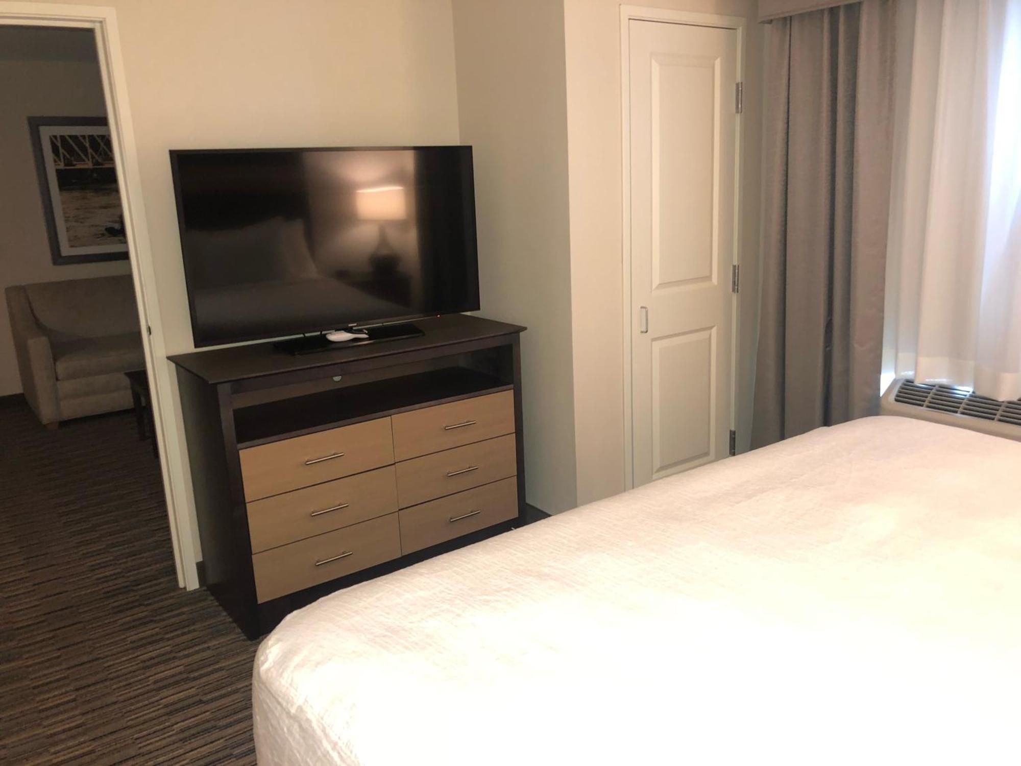 Grandstay Hotel & Suites Rock Valley Quarto foto